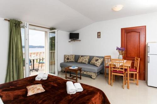 Lopud Island Apartamento | Apartment Ana Lopud with balcony