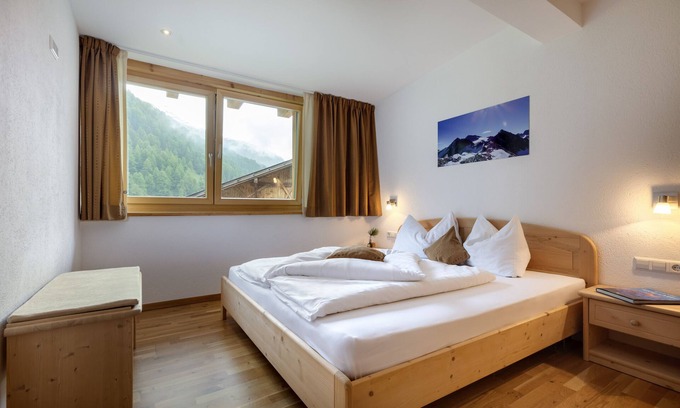 Malles Venosta Apartamento | Apartamento 'Ausserglieshof Wohnung Weißkugel' con vistas a la montaña, jardín compartido y Wi-Fi