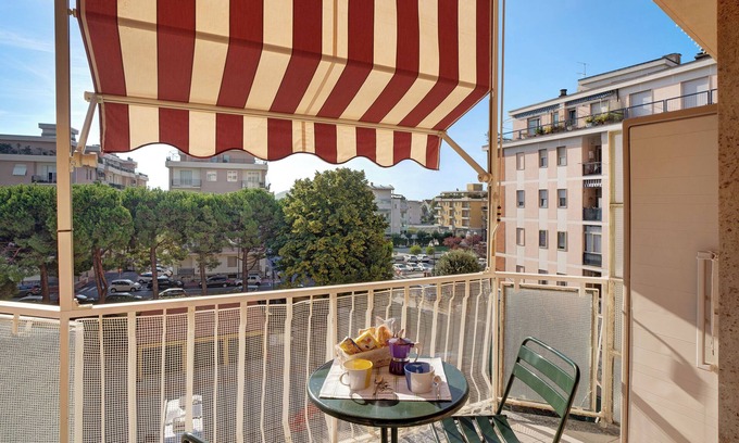 Albenga Apartamento | Apartamento "Casa Vacanze Leslie" con balcón