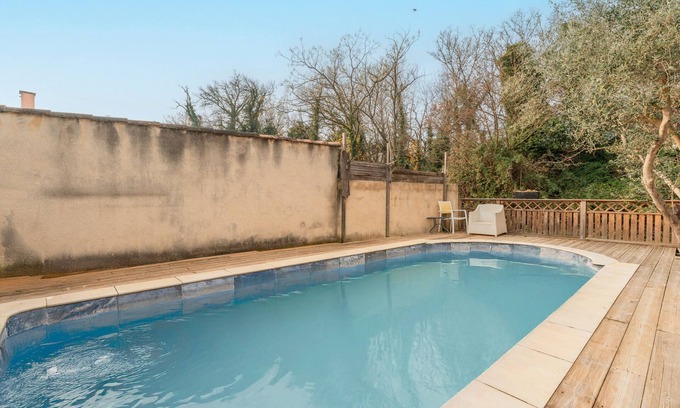 Vedene Apartamento | Apartamento 'Chez Patricia En Provence' con piscina compartida, Wi-Fi y aire acondicionado