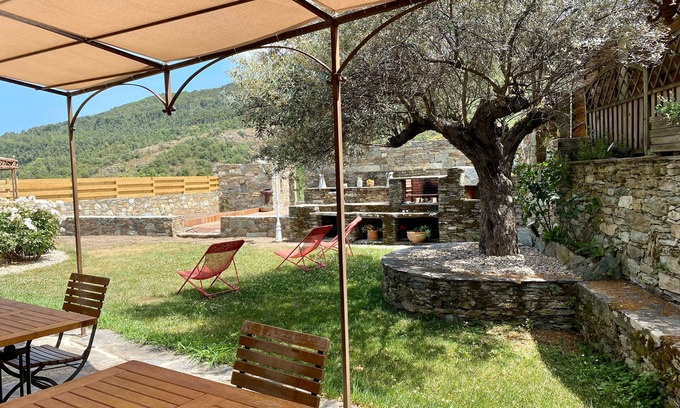 Murato Apartamento | Apartamento 'De Charme Dans Une Bergerie' con piscina compartida, Wi-Fi y aire acondicionado