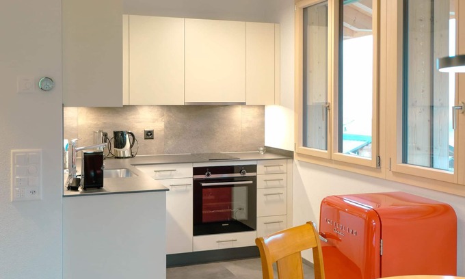 Faulensee Apartamento | Apartment Eiger by Interhome