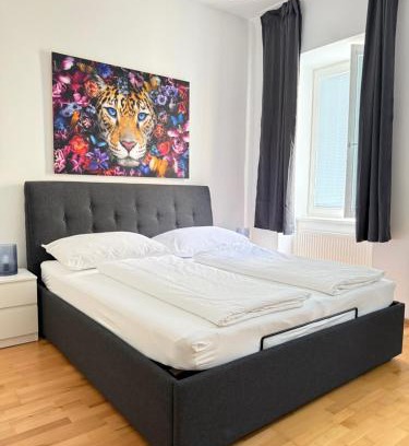 Funfhaus Apartamento | Apartment für 4 beim Westbahnhof