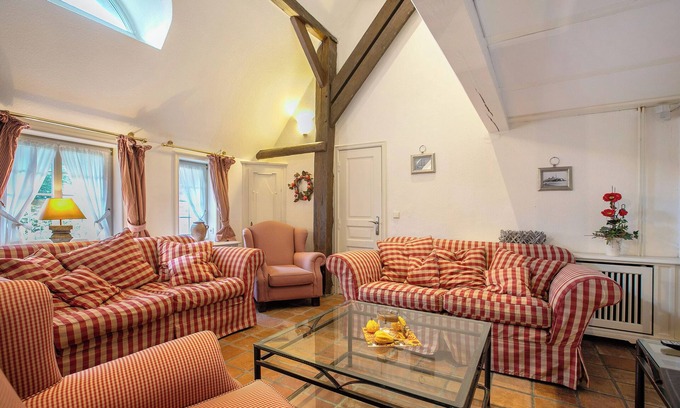 Emmelsbuell-Horsbuell Apartamento | Apartamento 'Friesenhaus' con jardín compartido y Wi-Fi