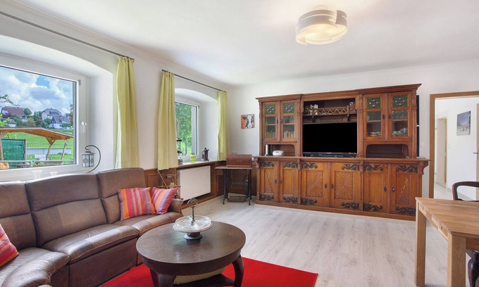 Langscheid Apartamento | Apartamento 'Ferienwohnung Auf Dem Ennerthof' con terraza privada, jardín privado y Wi-Fi