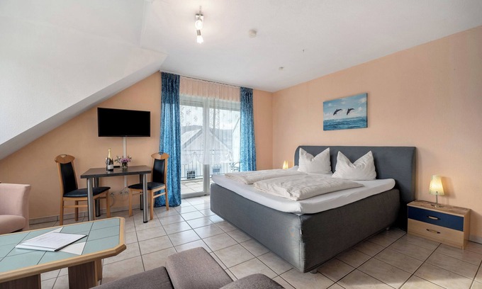 Thornich Apartamento | Apartamento 'Fewo Goofy' con vistas a la montaña, jardín privado y Wi-Fi