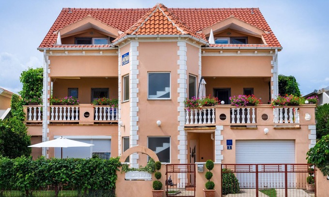 Nin Apartamento | Apartamento para 4 personas en sitio tranquilo 100 metros de la playa de arena