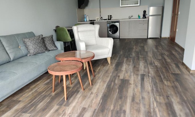 Varna Apartamento | Apartment & garden