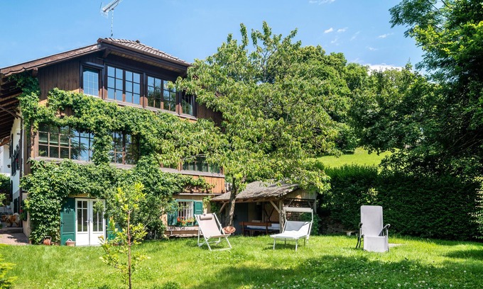 Collalbo Apartamento | Apartamento 'Haus Botter' con vistas a la montaña y Wi-Fi