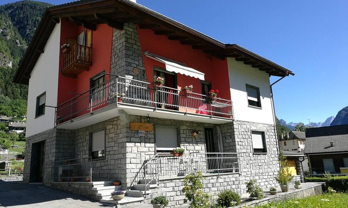 Croveo Apartamento | Apartamento 'Il Glicine' con jardín compartido