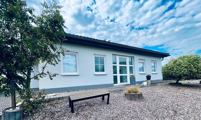 Schnellbach Apartamento | Apartamento 'Im Thüringer Wald' con vistas a la montaña, terraza privada y Wi-Fi
