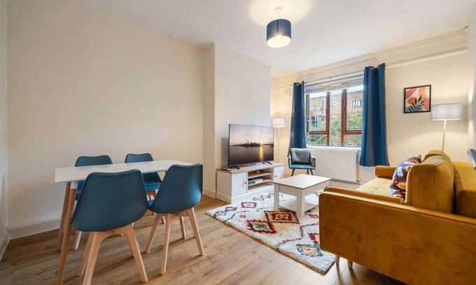 Mildmay Apartamento | Apartment in Dalston: Kerridge Court