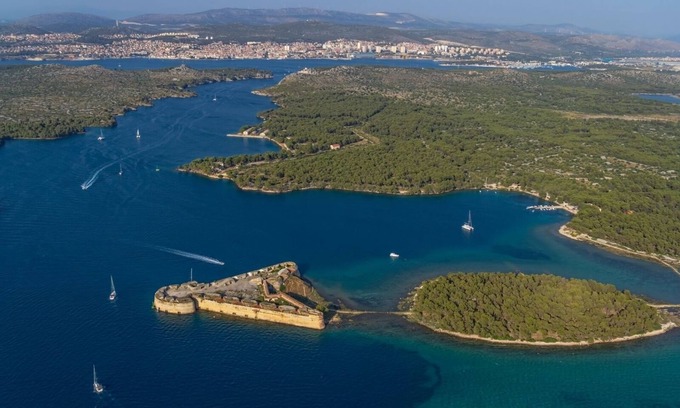 Grebastica Apartamento | Apartamento en Grebaštica con Seaview, Balcón, Acondicionador, WIFI (3571-3)