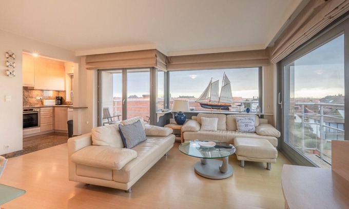 Heist Apartamento | Apartamento en Knokke-Heist con Vista al Mar