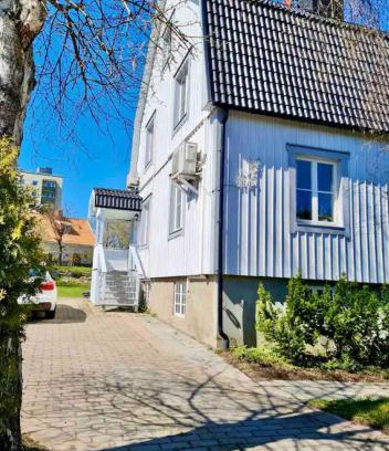 Vasteras Municipality Apartamento | Apartment in private villa