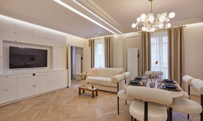 Quartier de la Folie-Mericourt Apartamento | Apartment in the Marais With Air-conditioned