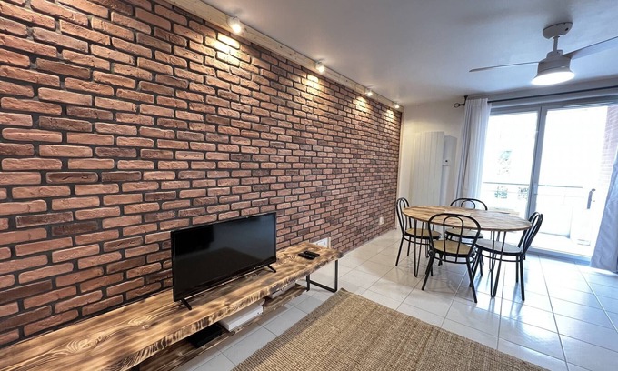 Saint - Aubin - Dupuy Apartamento | Apartamento con parking privado