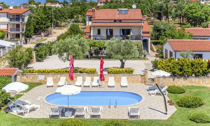 Brnobici Apartamento | Apartamento Jukić by Interhome