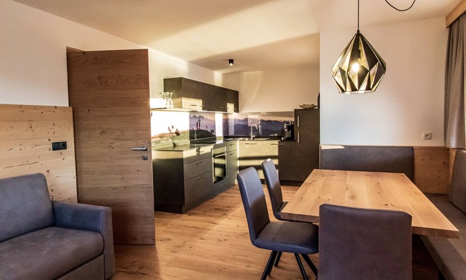 Terento Apartamento | Apartamento "Kieserhof Berg" con vistas a la montaña, terraza privada y Wi-Fi