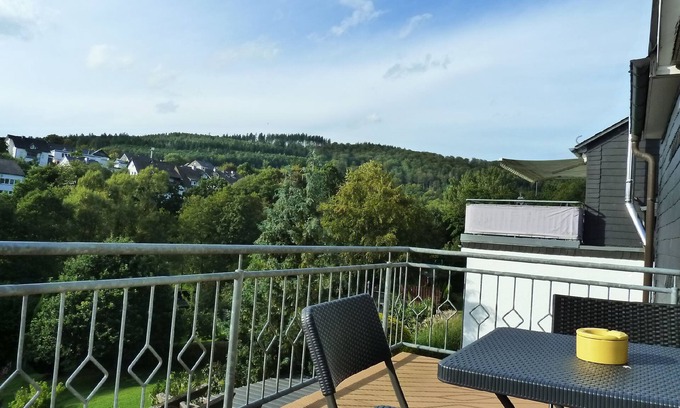 Bad Fredeburg Apartamento | Apartamento 'Klose' con terraza privada, balcón y Wi-Fi
