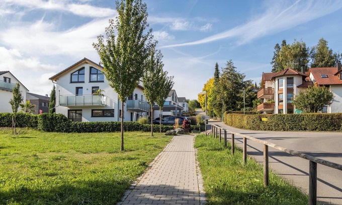 Dettingen-Wallhausen Apartamento | Apartamento Lago con jardín, terraza y Wi-Fi