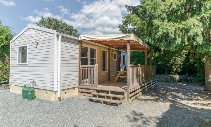 Vaulnaveys-le-Bas Alquiler De RV | Apartamento 'Lodge 87 N°46' con vistas a las montañas, Wi-Fi y aire acondicionado