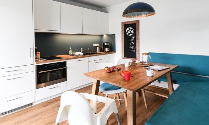 Waggershausen Apartamento | Apartment mit überdachtem Balkon 7 7 OG