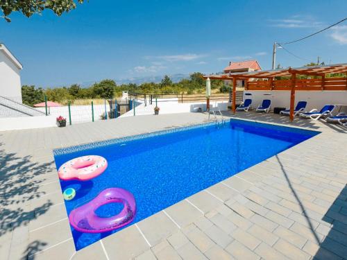 Krusevo Apartamento | Apartment Nina by Interhome