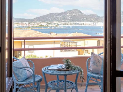 Olbia Apartamento | Apartment Poltu Cuadu by Interhome