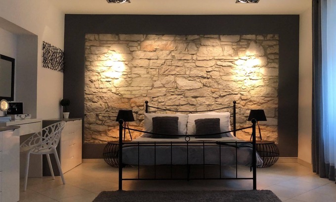 Pula Apartamento | Apartment Porta Aurea