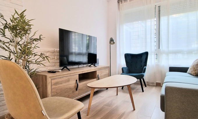 San Carlos-Tartessos Apartamento | Apartment 'Ritual Sevilla' with Wi-Fi and Air Conditioning