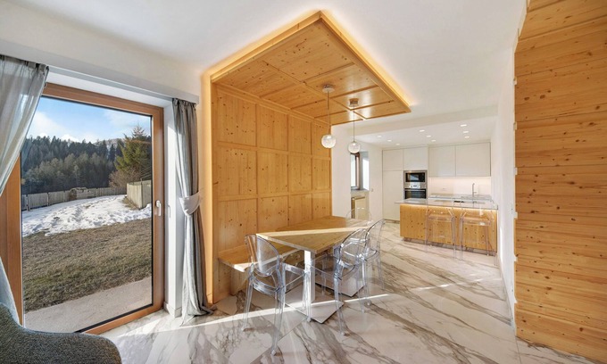 Vigo di Fassa Apartamento | Apartment "Roda A Parte" with Mountain View, Wi-Fi & Garden