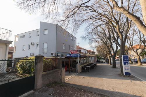 Zadar Apartamento | Apartment & Room IRIS