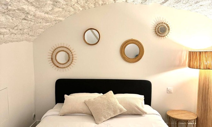 Quartier de l'Ecole-Militaire Apartamento | Apartment Saint Germain des Pres Bon Marche by Studio Prestige