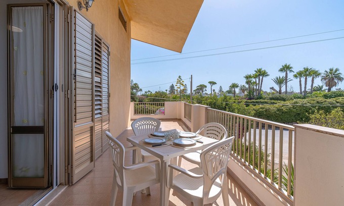 San Lorenzo Apartamento | Apartamento 'San Lorenzo' con Balcón, Wi-Fi y Aire Acondicionado