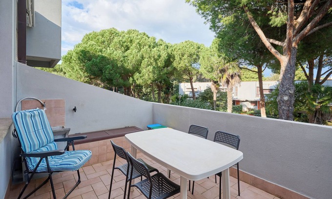 San Vincenzo Apartamento | Apartamento 'San Vincenzo Podere San Luigi' con terraza privada, balcón y aire acondicionado