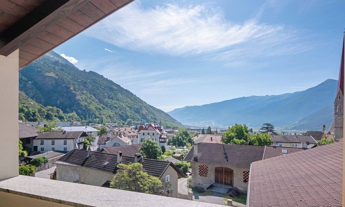 Silandro Apartamento | Apartamento 'Schnatzhof Typ D12' con vistas a la montaña, piscina compartida y Wi-Fi