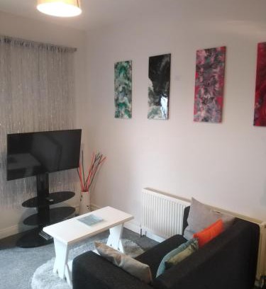 Carrick-on-Shannon Apartamento | Apartment Sleeps 2 with Free Parking
