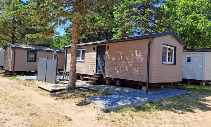 Garden Apartamento | Apartamento 'Tiny House Lohmen Garder See' con terraza privada y Wi-Fi