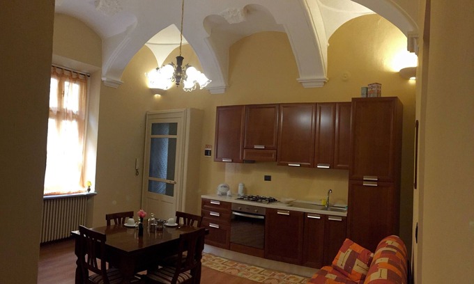 Saluzzo Apartamento | Apartamento para vivir Saluzzo, el valle del Po, Langhe y la provincia de Cuneo
