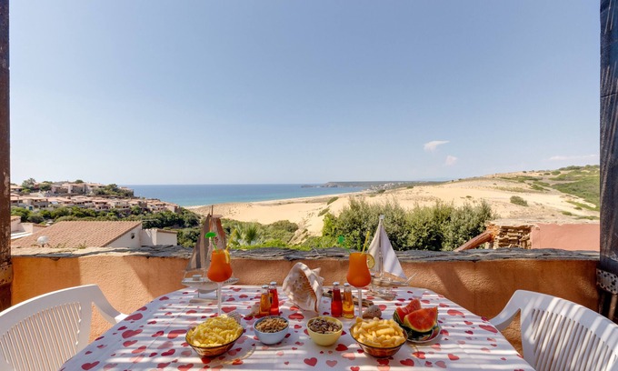 Torre dei Corsari Apartamento | Apartamento 'Torre dei Corsari - Dune d'Oro' con vistas al mar y terraza