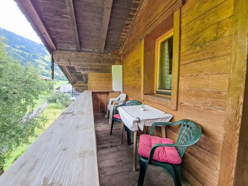 Laimach Apartamento | Apartment Trojer-1 by Interhome