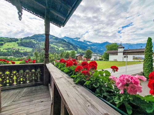 Laimach Apartamento | Apartment Trojer-2 by Interhome