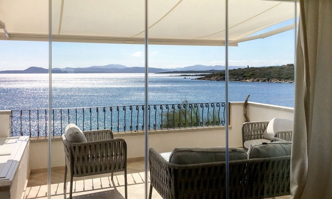 Baia Caddinas Apartamento | Apartamento Ulivo by Interhome