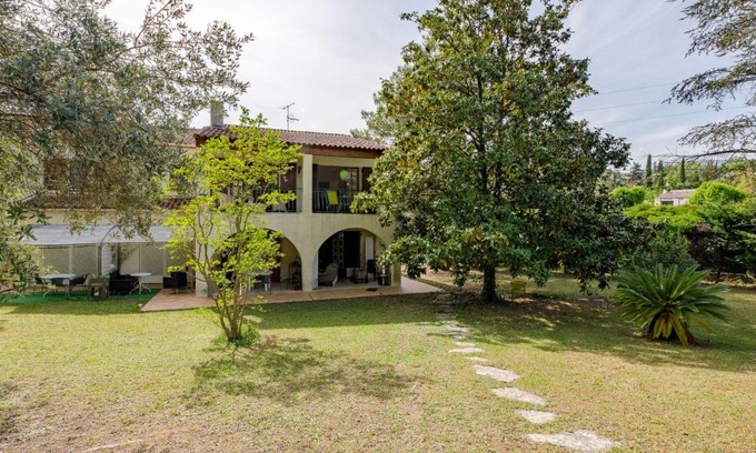 Mouans-Sartoux Apartamento | Apartment Villa Manon by Interhome