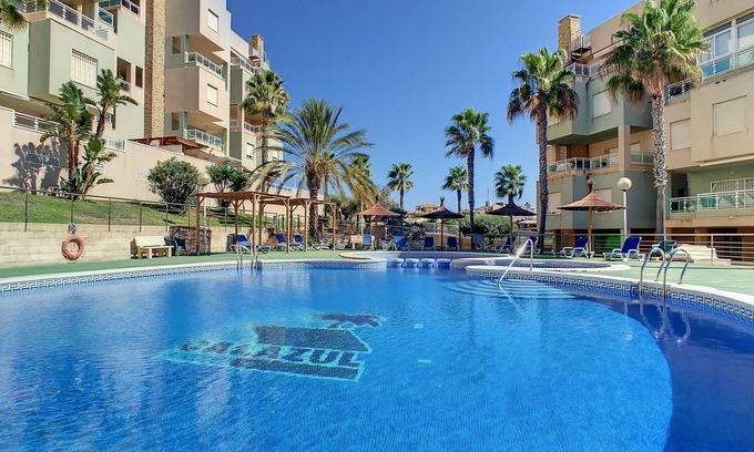 Cala Reona Apartamento | Apartamento con vistas a la montaña y al mar, parking