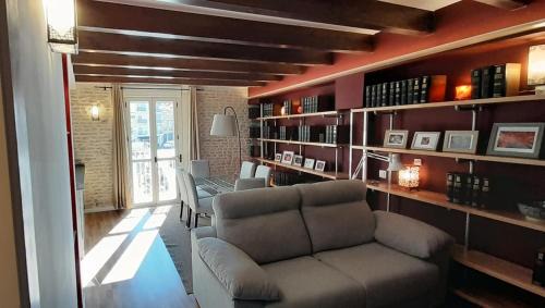 Santa Catalina Apartamento | Apartmento 2 dormitorios - Centro Sevilla - Puerta Osario