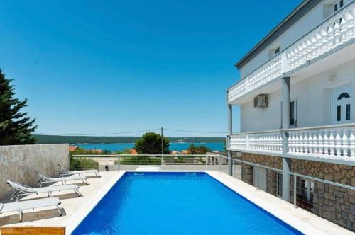 Gornji Karin Apartamento | Apartments Ana