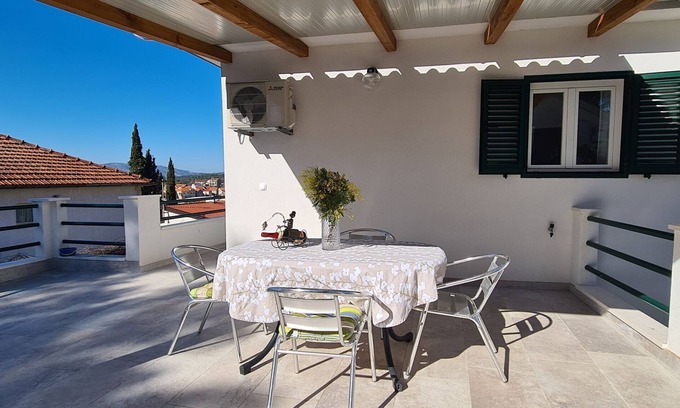 Vrboska Apartamento | Apartments Pleasures (91051-A1) - Vrboska - island Hvar