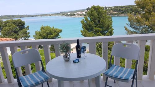 Loviste Apartamento | Apartments San